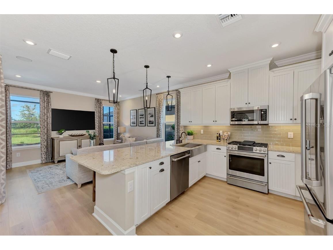 8216 Summer Night Road Sarasota FL 34241 A4663693 image18