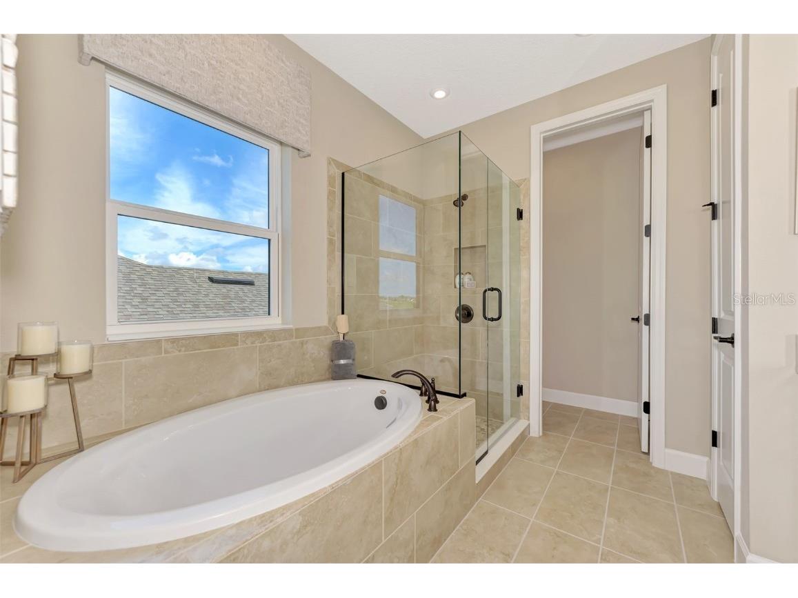 8216 Summer Night Road Sarasota FL 34241 A4663693 image42