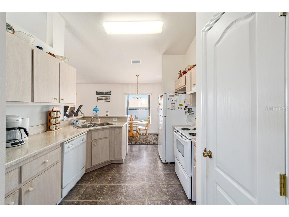 8216 SW 60th Terrace Ocala FL 34476 OM697780 image9