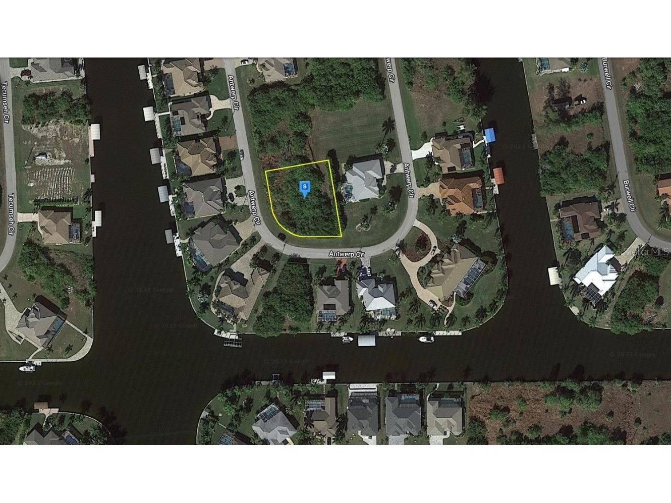 8217 Antwerp Circle Port Charlotte FL 33981 A4563325 image1