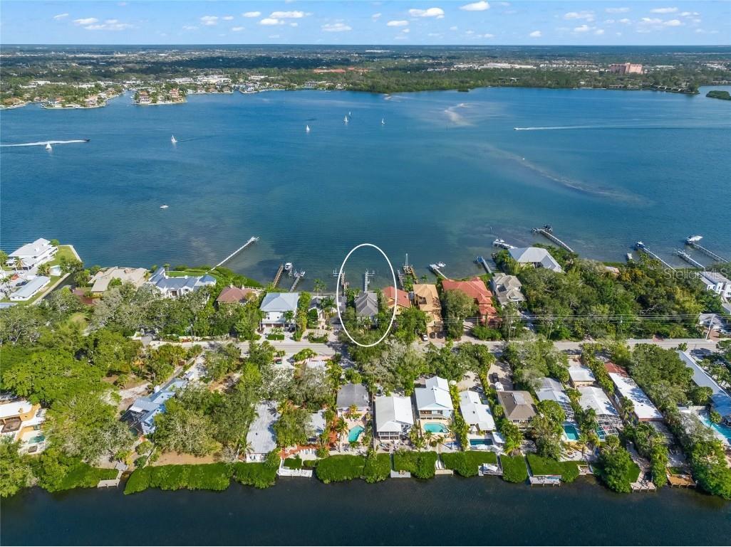 8217 Midnight Pass Road Sarasota FL 34242 - SARASOTA BAY / ICW A4597824 image1