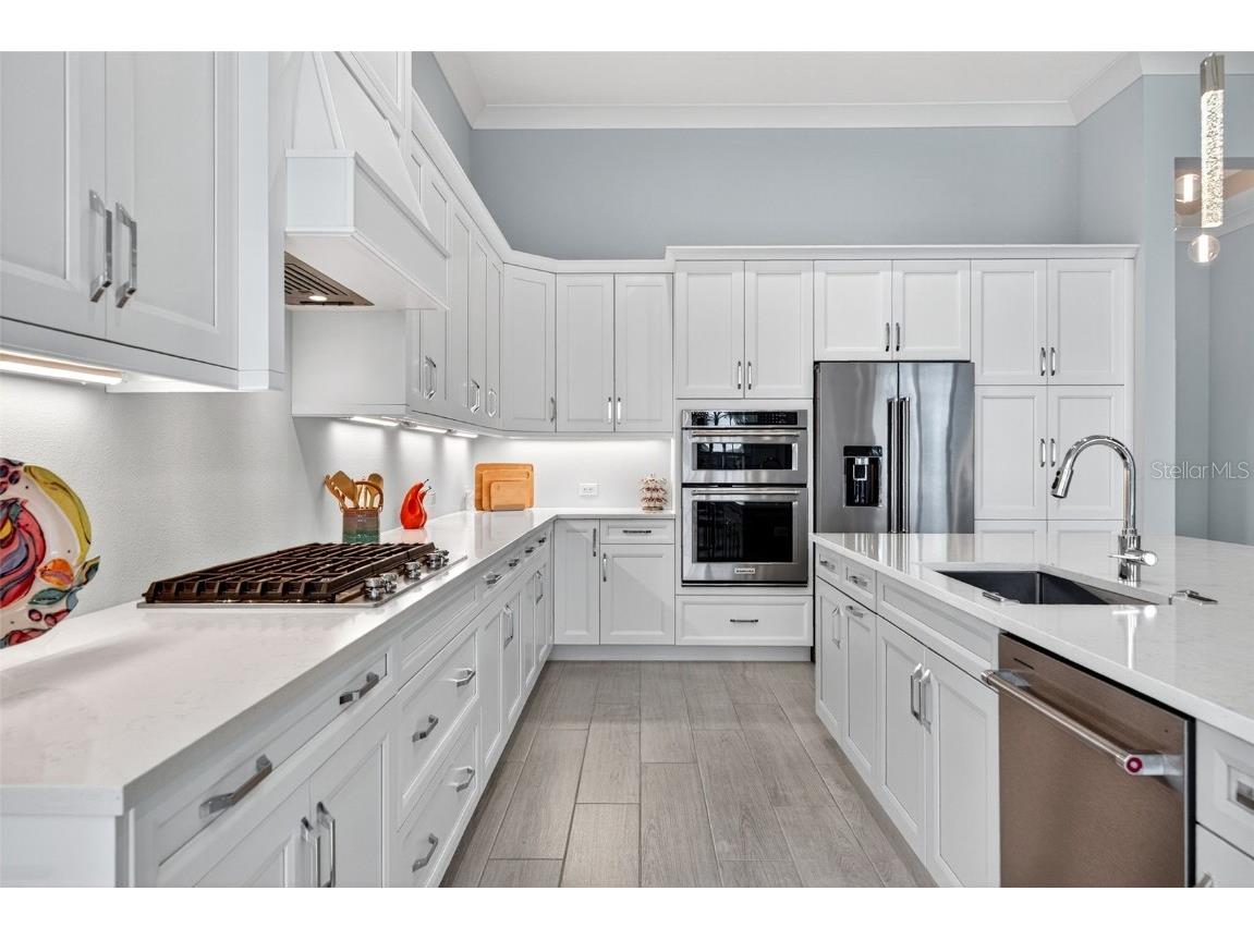 8217 Pavia Way Bradenton FL 34202 A4668791 image14