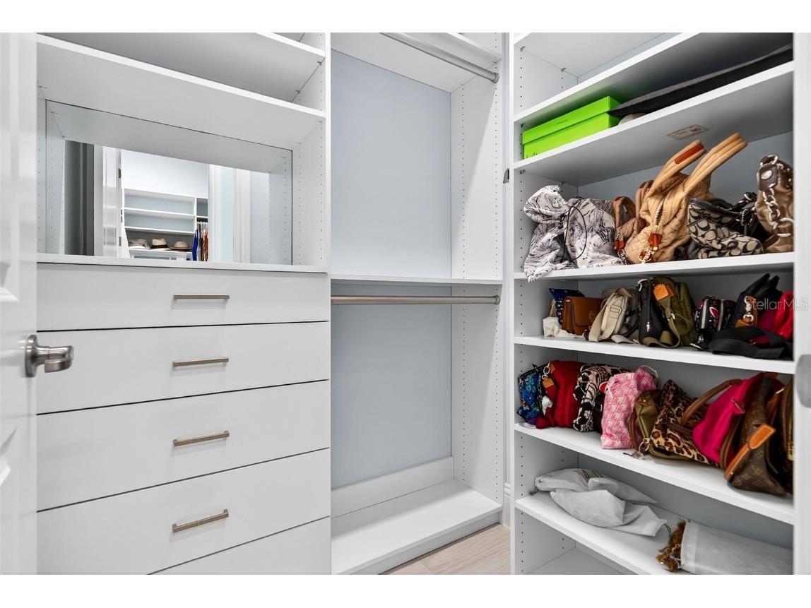 8217 Pavia Way Bradenton FL 34202 A4668791 image26