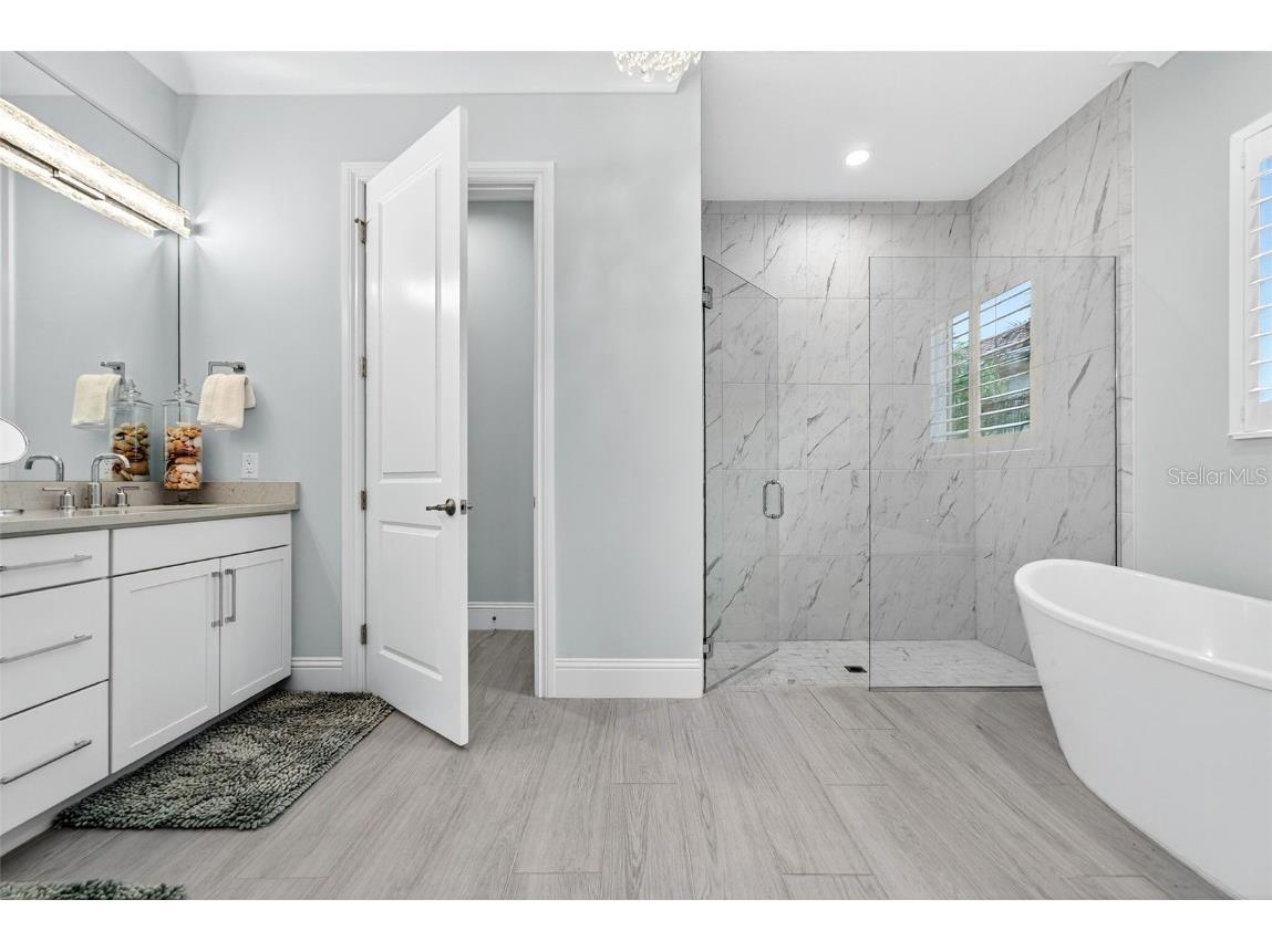 8217 Pavia Way Bradenton FL 34202 A4668791 image27