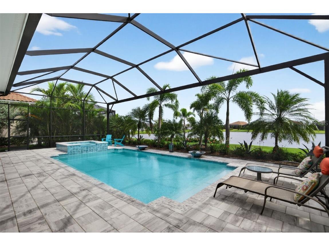 8217 Pavia Way Bradenton FL 34202 A4668791 image50