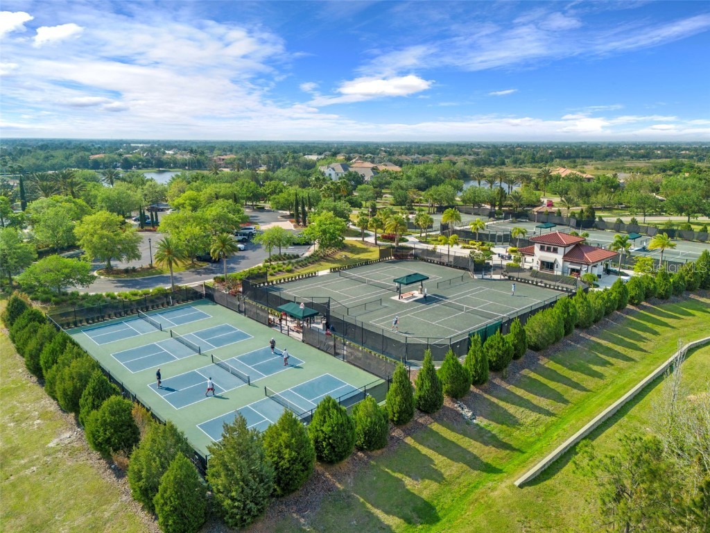 8217 Pavia Way Bradenton FL 34202 A4668791 image88