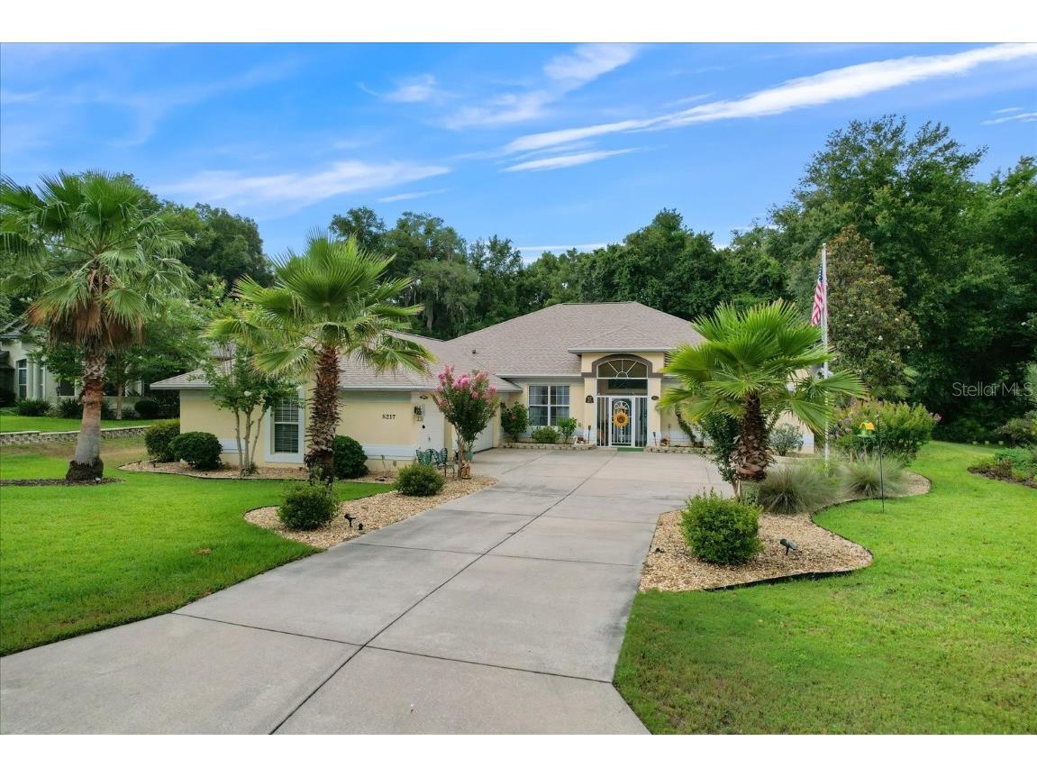 8217 SW 196th Court Road Dunnellon FL 34432 OM680777 image1