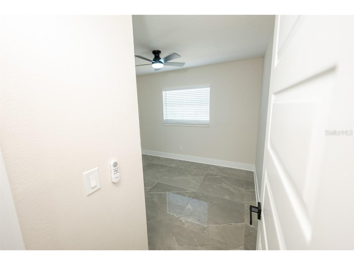 8217 Tanglewood Lane Tampa FL 33615 TB8411018 image36