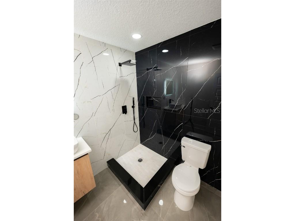 8217 Tanglewood Lane Tampa FL 33615 TB8411018 image48