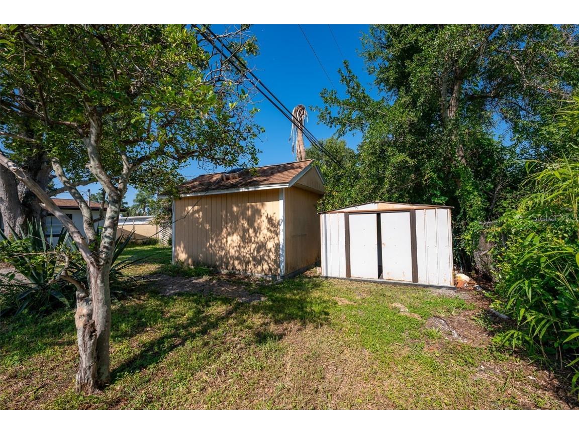 8217 Tanglewood Lane Tampa FL 33615 TB8411018 image53