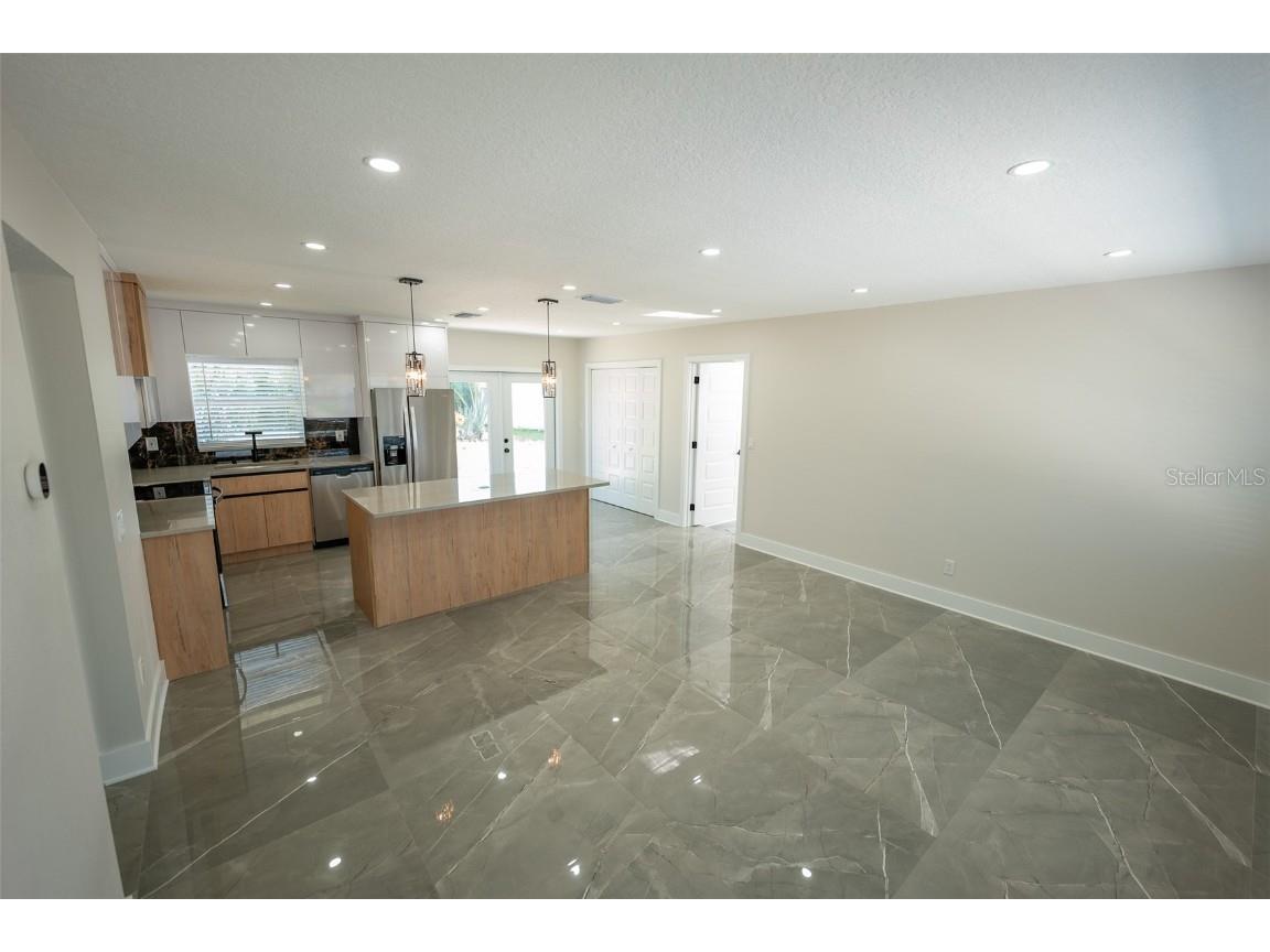 8217 Tanglewood Lane Tampa FL 33615 TB8411018 image8