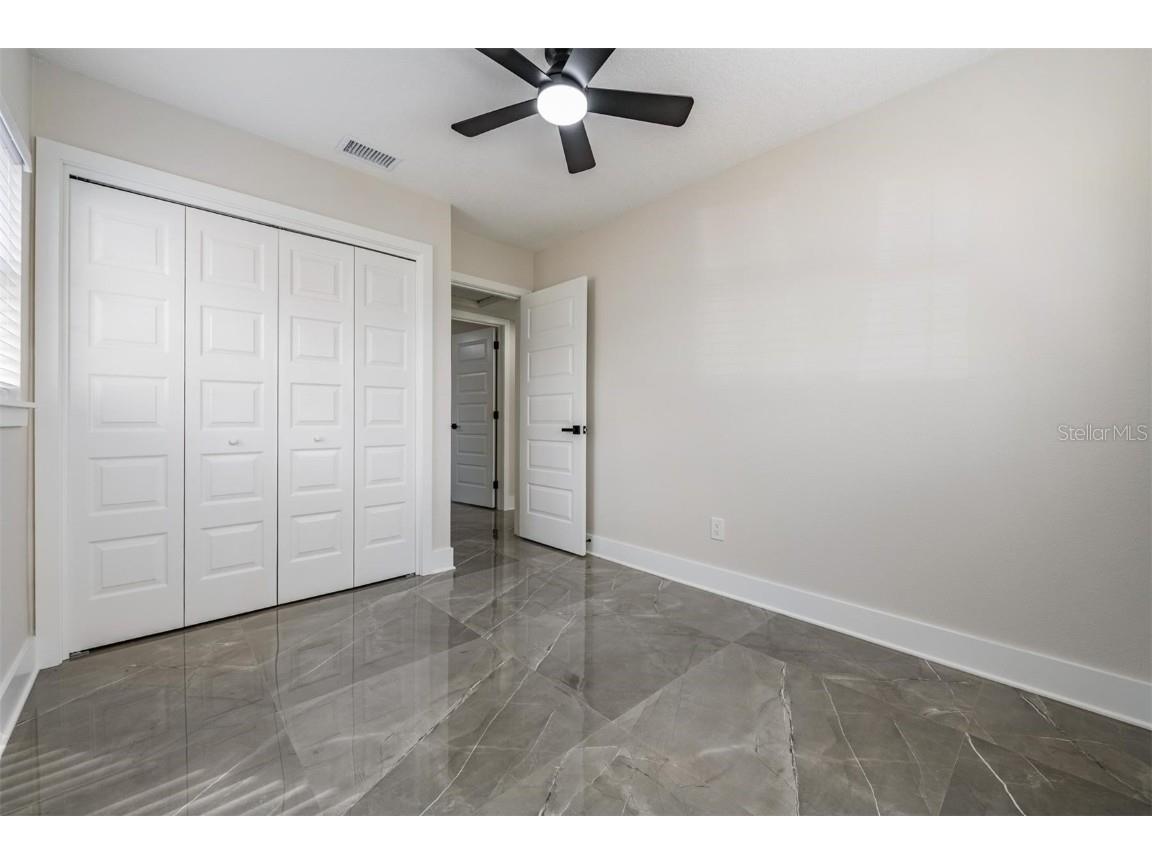 8217 Tanglewood Lane Tampa FL 33615 TB8461601 image18