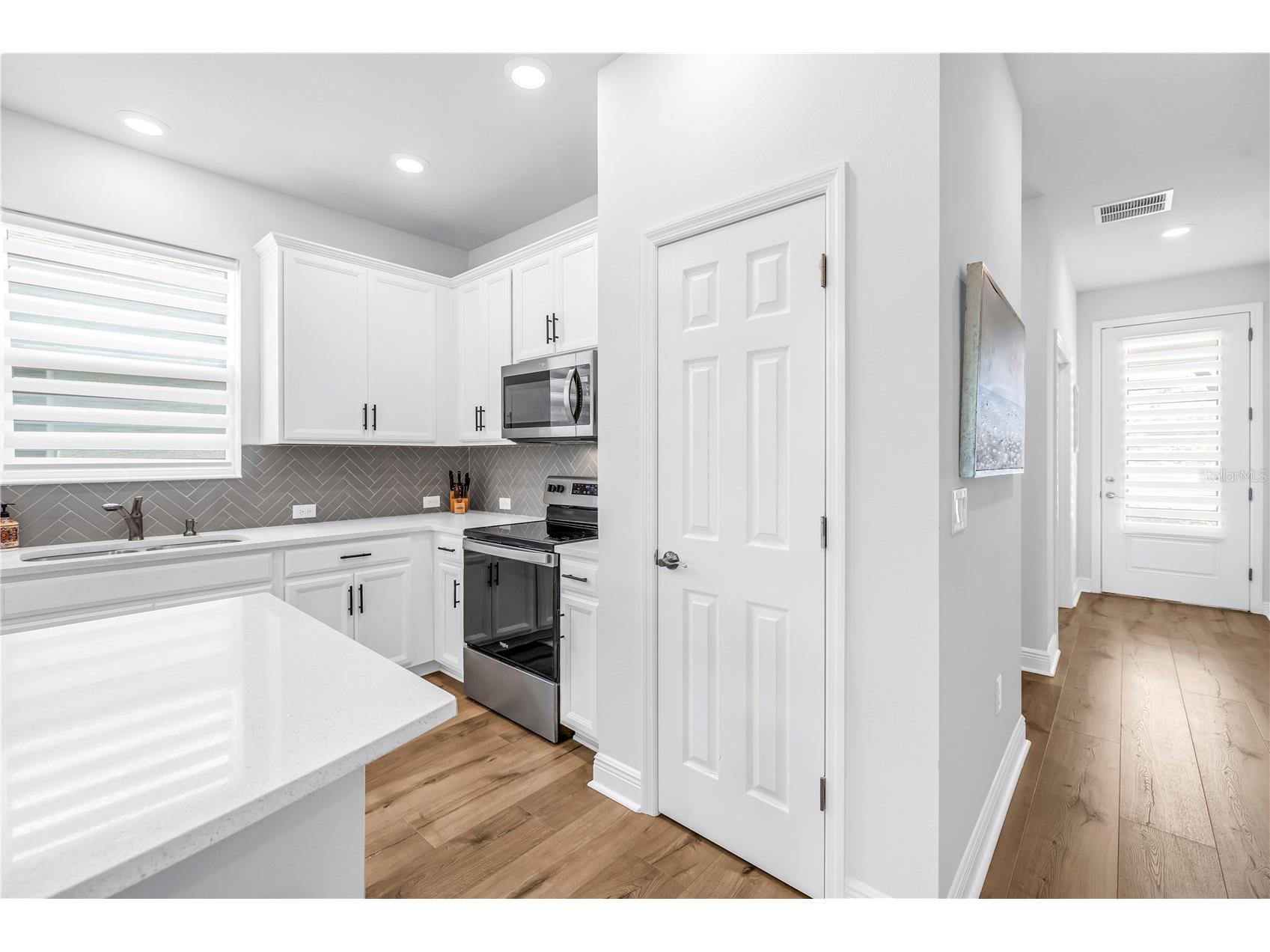 8217 Trimbelle Parrish FL 34219 TB8501372 image11
