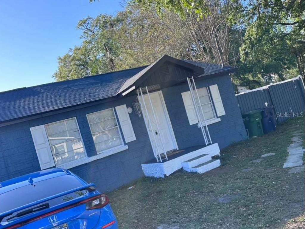8218 N 18th Street Tampa FL 33604 TB8323604 image1