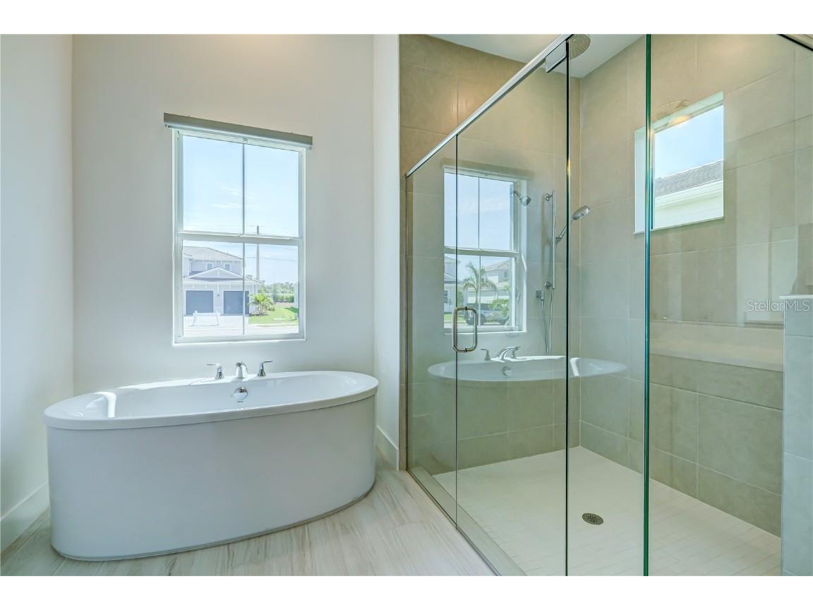 8218 Nevis Run Lakewood Ranch FL 34202 A4654480 image22