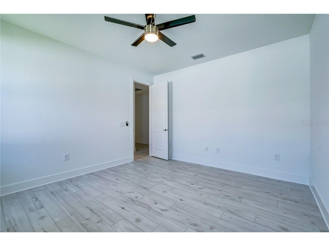 8218 Nevis Run Lakewood Ranch FL 34202 A4654480 image25