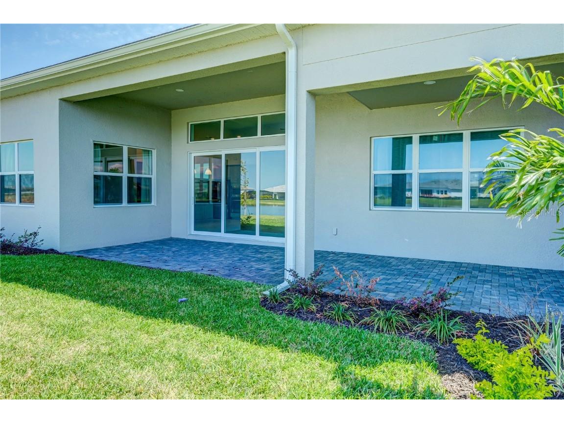 8218 Nevis Run Lakewood Ranch FL 34202 A4654480 image35