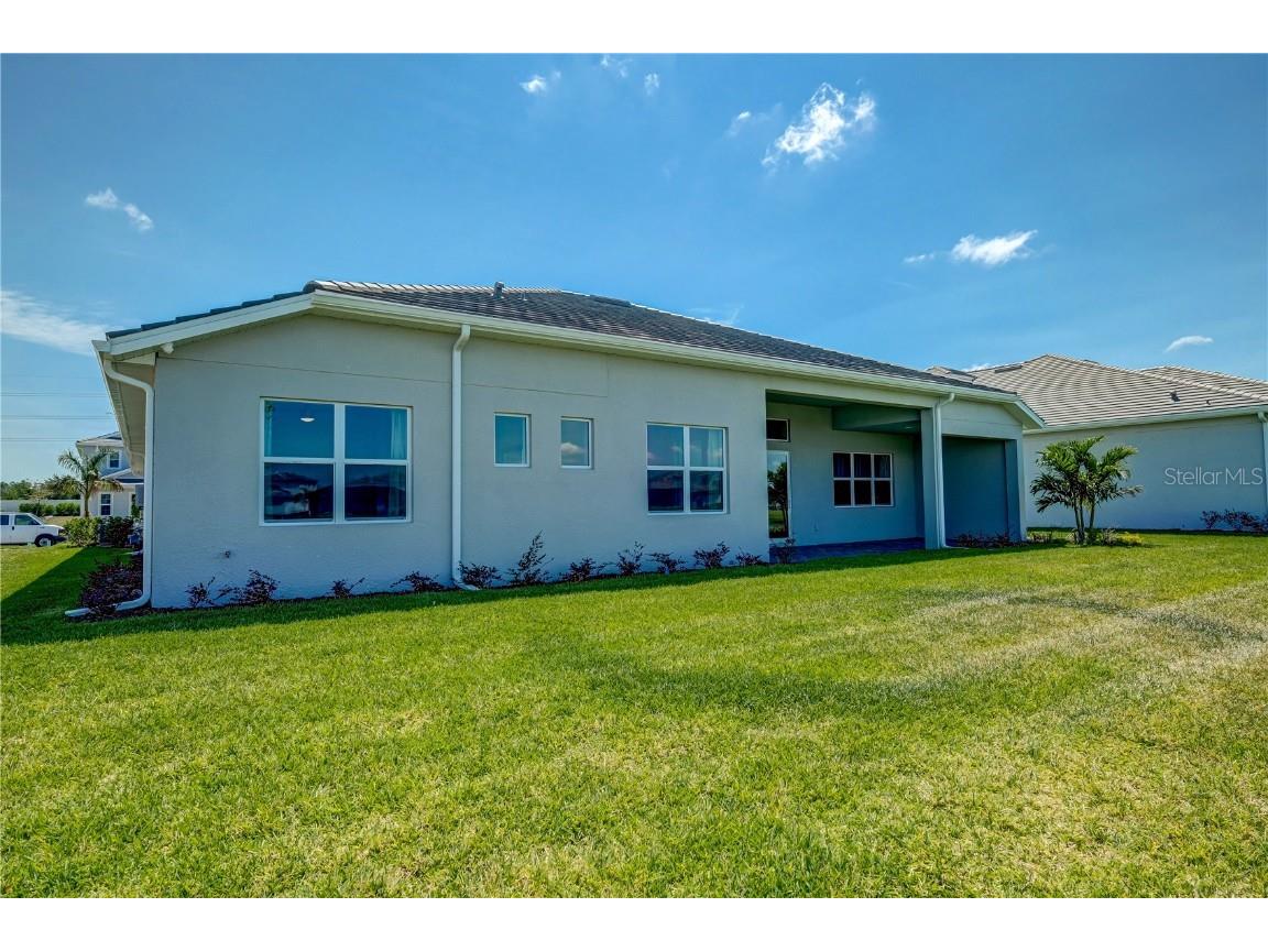 8218 Nevis Run Lakewood Ranch FL 34202 A4654480 image38