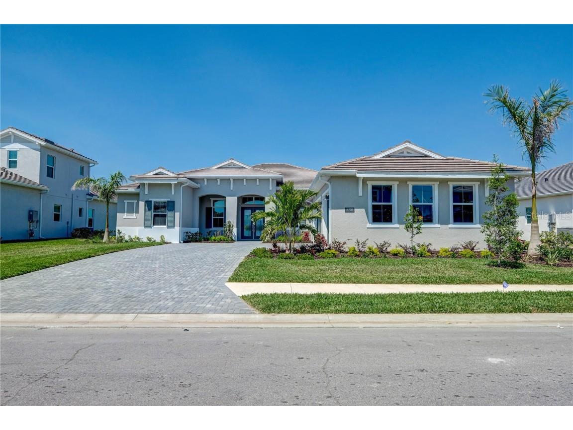 8218 Nevis Run Lakewood Ranch FL 34202 A4654480 image40