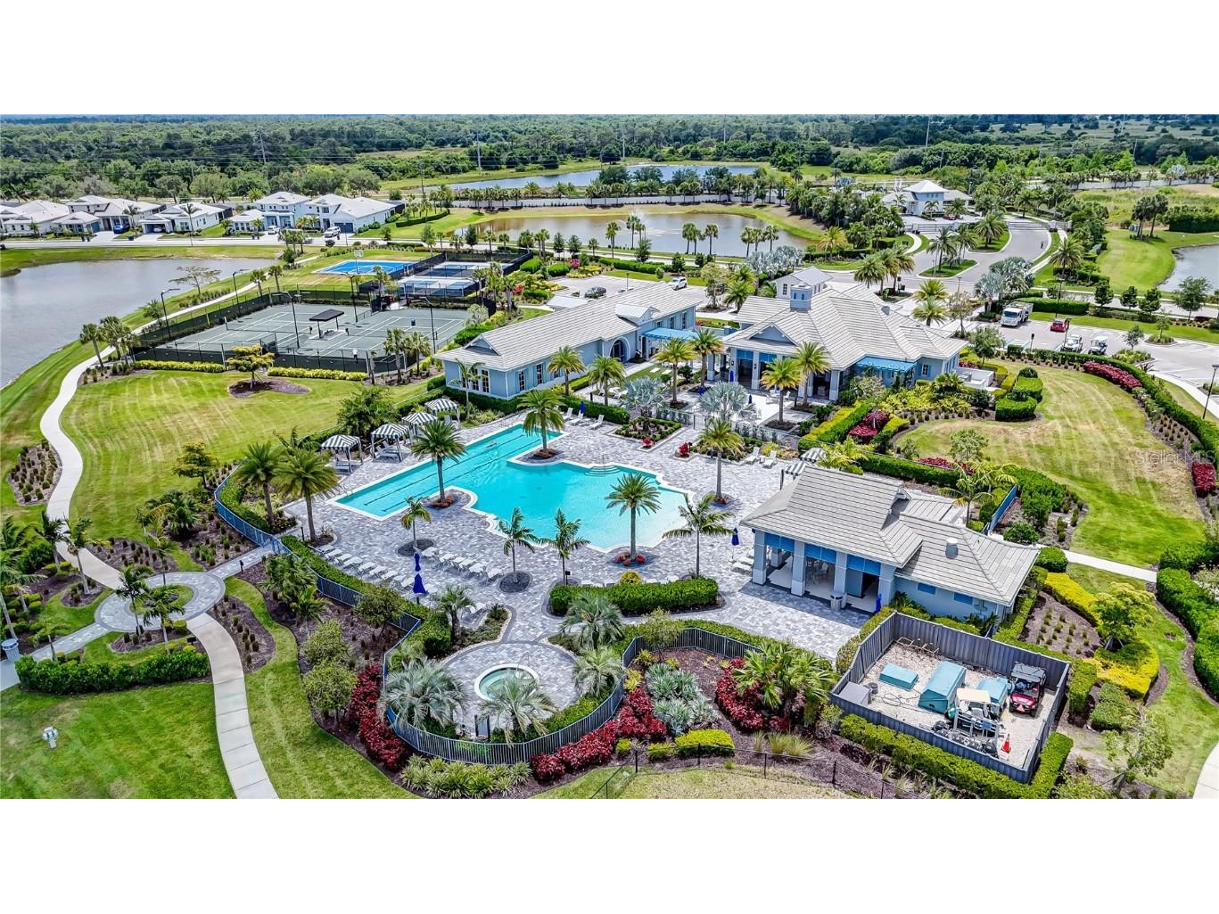 8218 Nevis Run Lakewood Ranch FL 34202 A4654480 image50