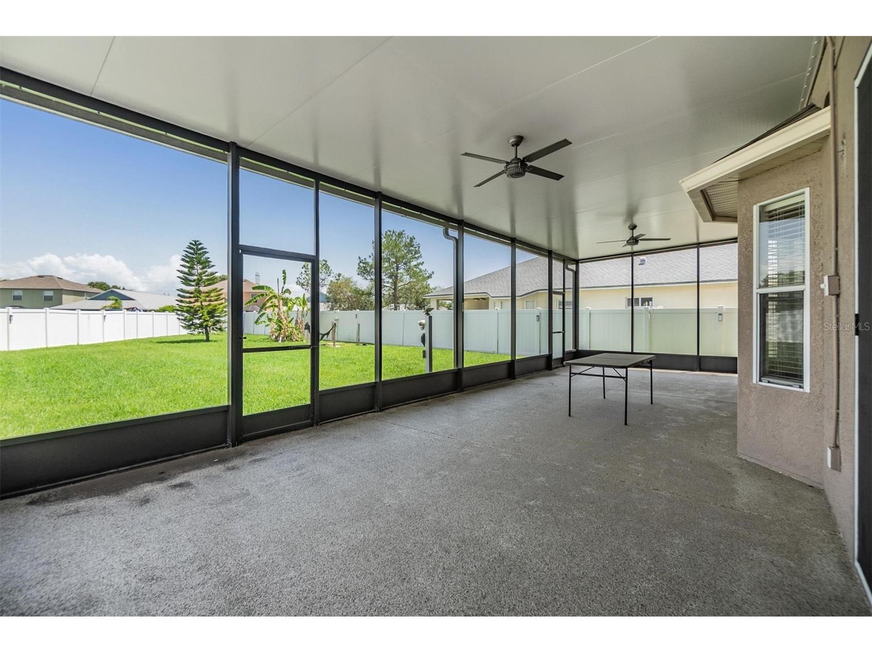 8219 Canterbury Lake Boulevard Tampa FL 33619 TB8516446 image31