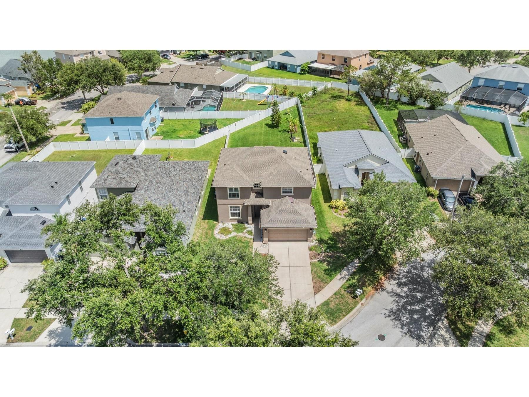 8219 Canterbury Lake Boulevard Tampa FL 33619 TB8516446 image35