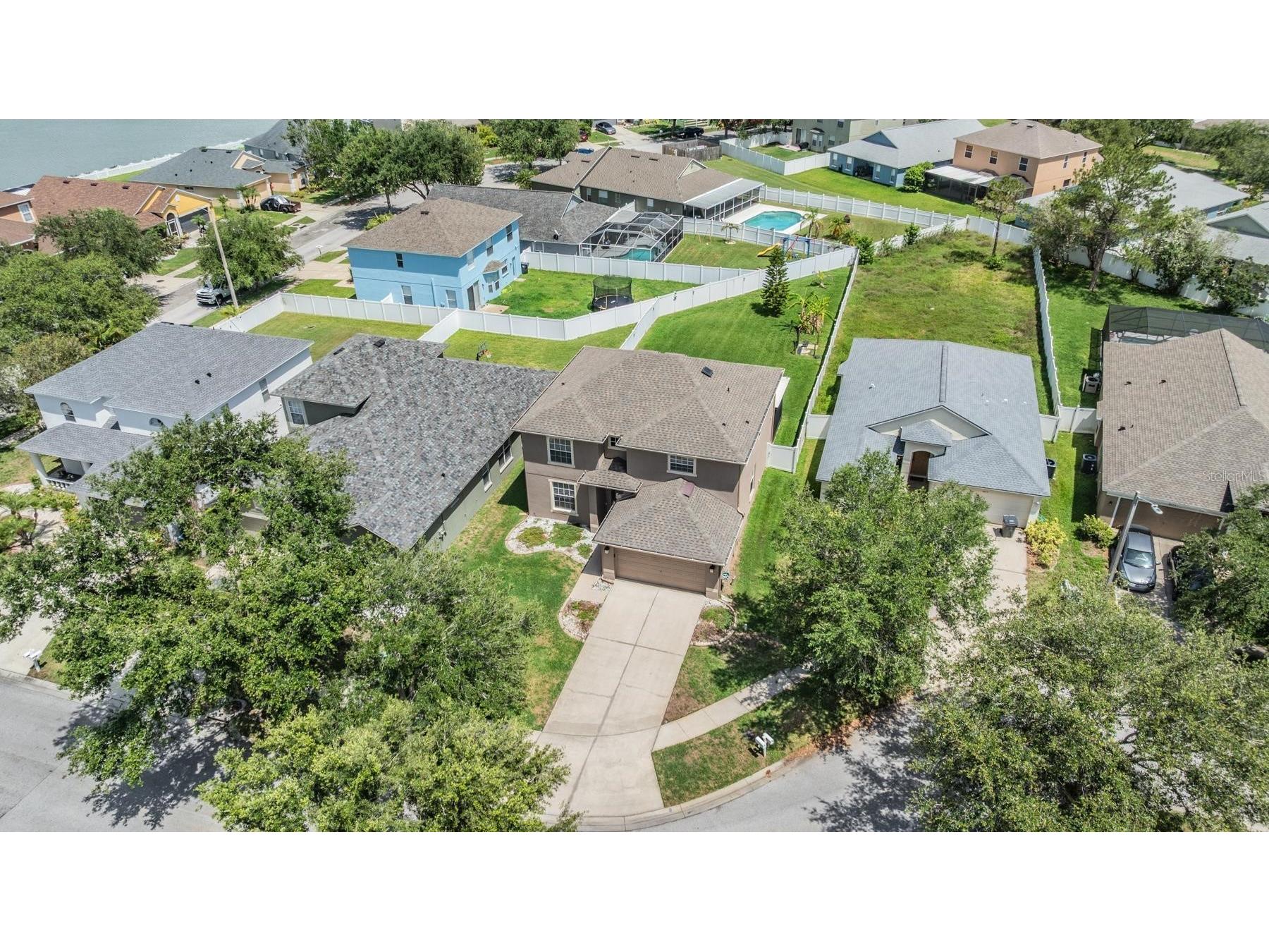 8219 Canterbury Lake Boulevard Tampa FL 33619 TB8516446 image36