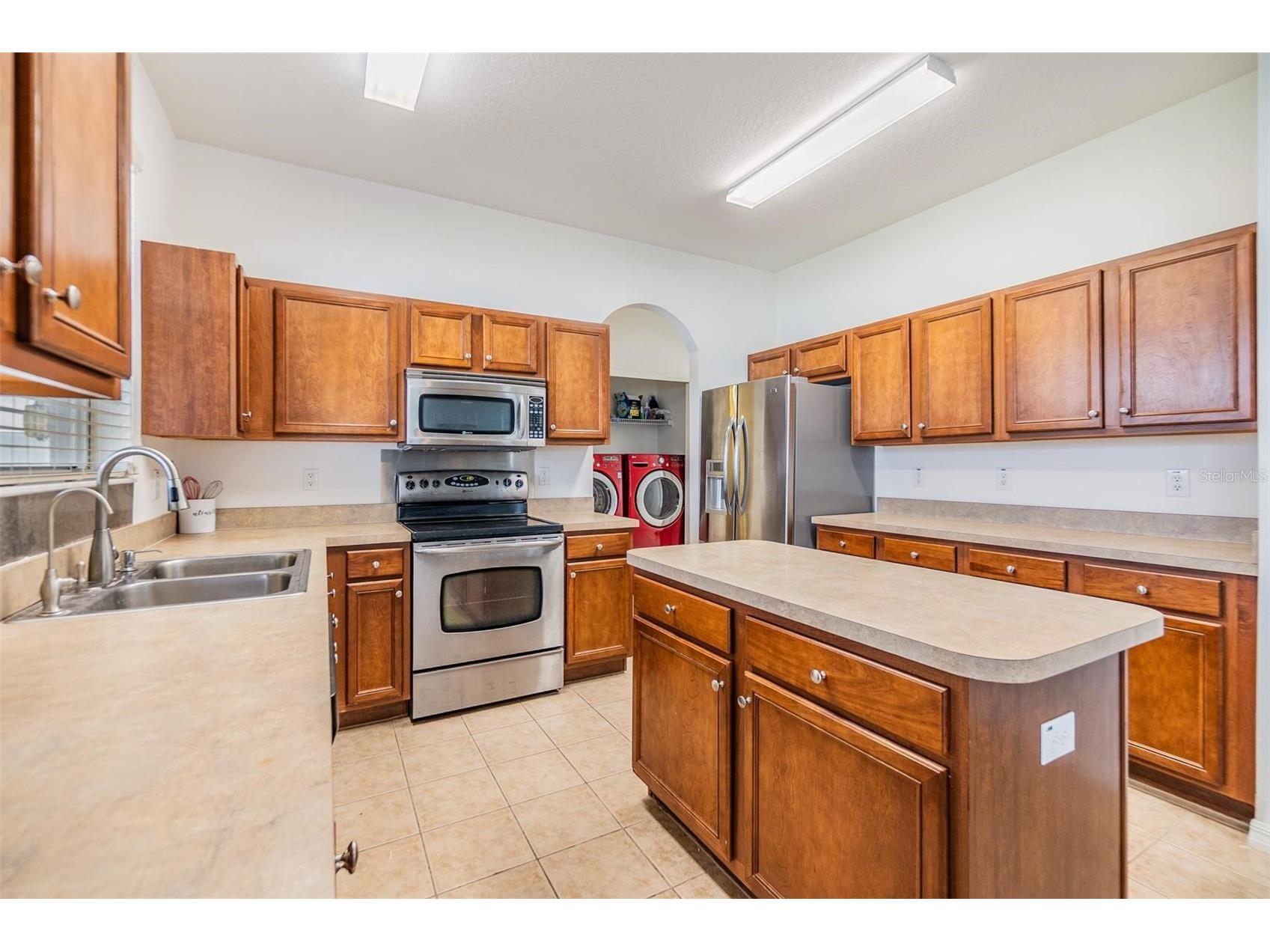 8219 Canterbury Lake Boulevard Tampa FL 33619 TB8516446 image5