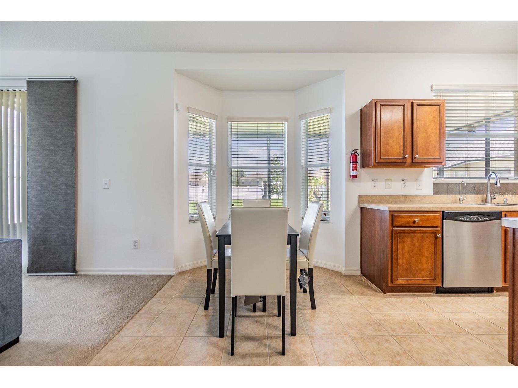 8219 Canterbury Lake Boulevard Tampa FL 33619 TB8516446 image7