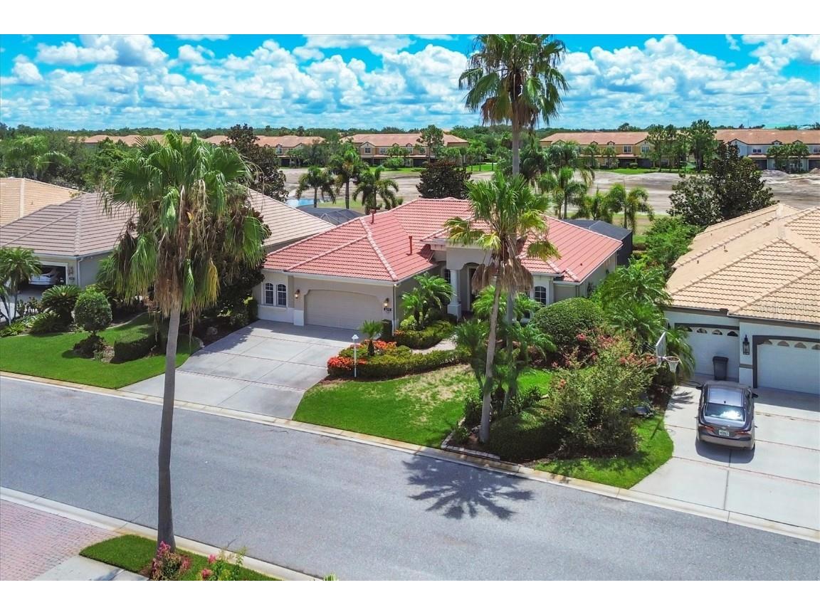 8219 Championship Court Lakewood Ranch FL 34202 A4637470 image1