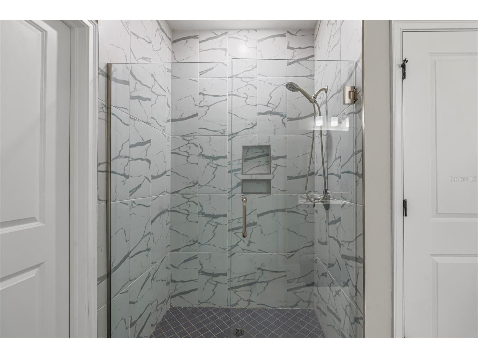 8219 Tea Olive Terrace Palmetto FL 34221 A4679355 image22