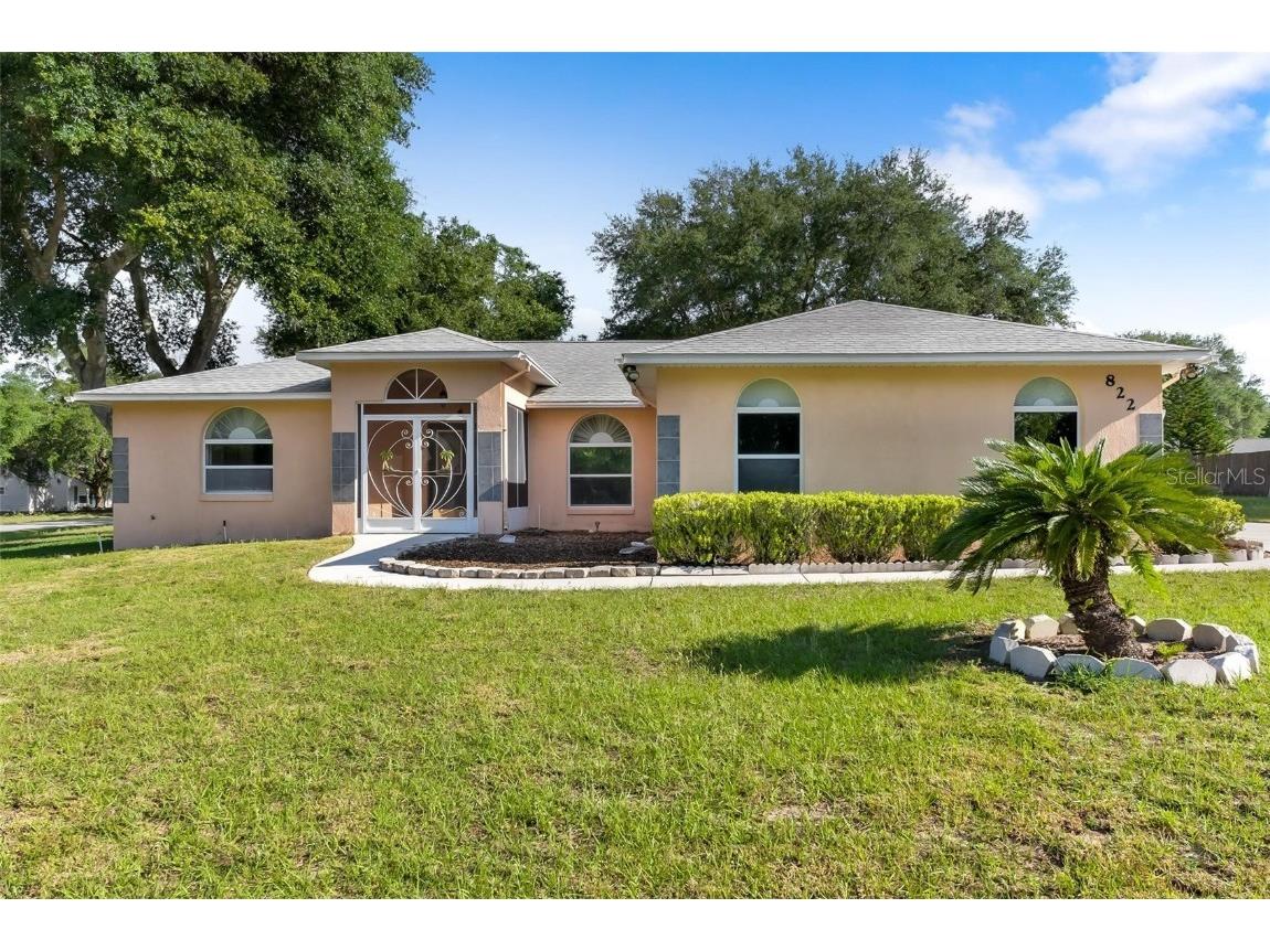 822 Berryhill Circle Fruitland Park FL 34731 G5080502 image1