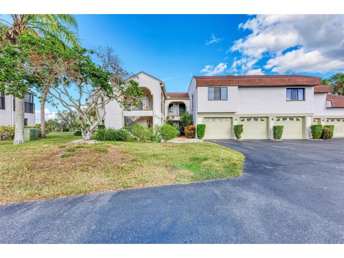822 Capri Isles Boulevard #107 Venice FL 34292 A4572341 image1