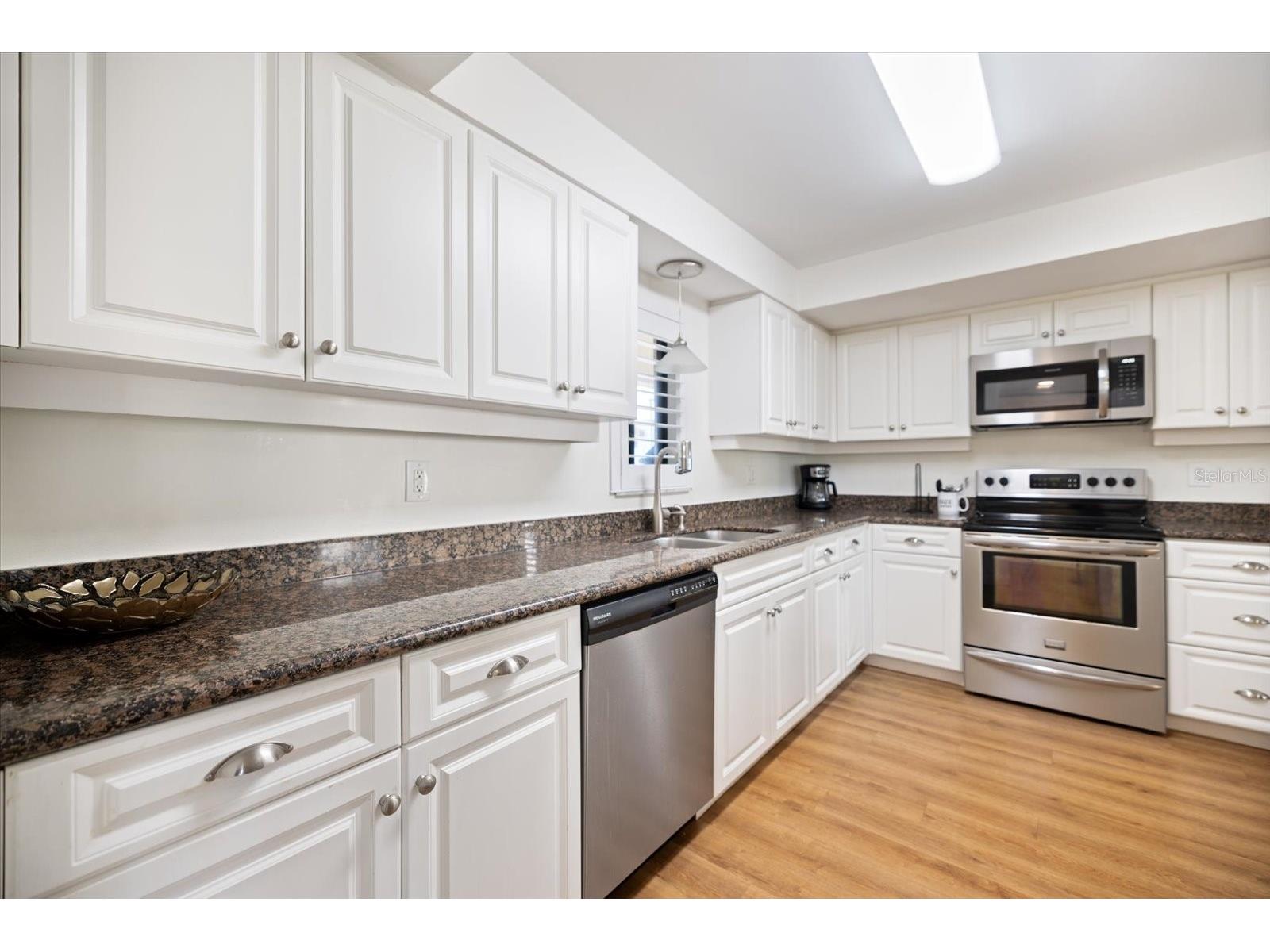 822 Capri Isles Boulevard #107 Venice FL 34292 N6142519 image17