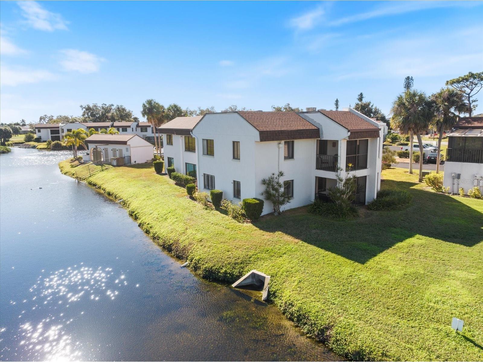 822 Capri Isles Boulevard #107 Venice FL 34292 N6142519 image5