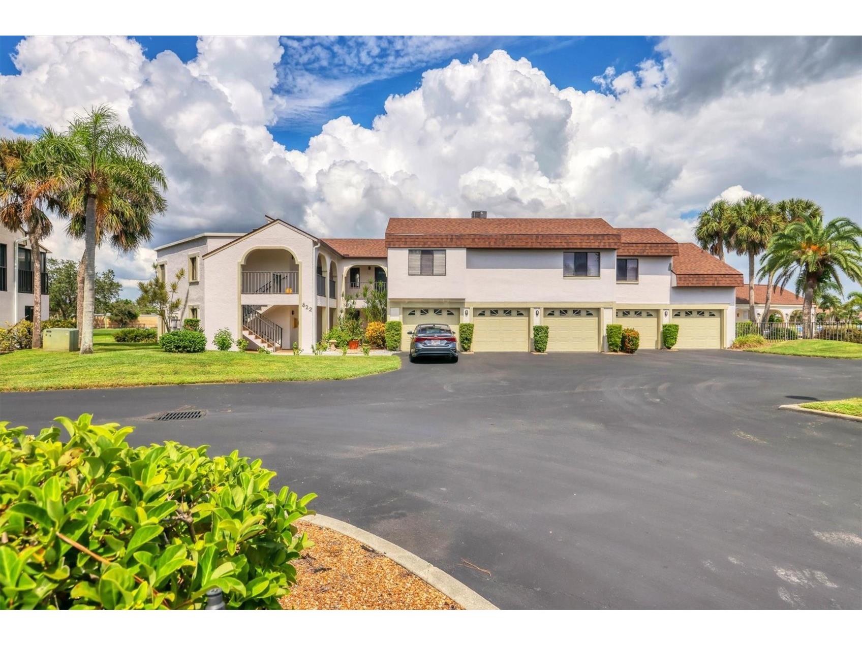822 Capri Isles Boulevard #210 Venice FL 34292 N6140542 image1