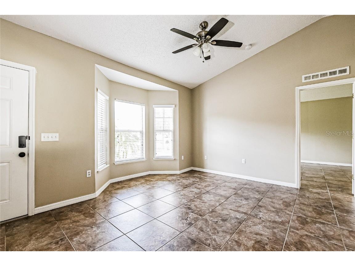 822 Del Prado Drive Kissimmee FL 34758 O6354221 image3