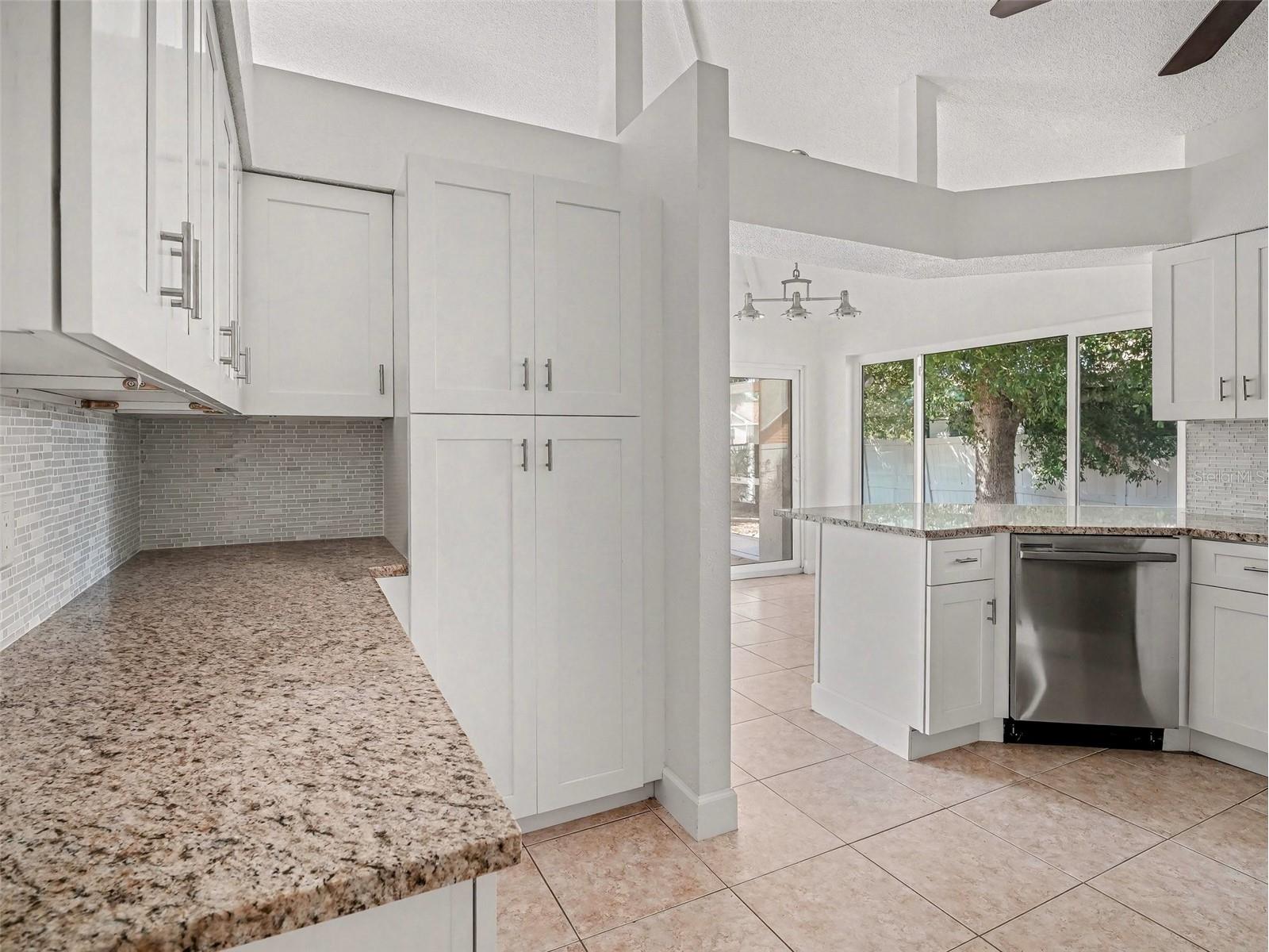 822 Diane Circle Englewood FL 34223 TB8494512 image15