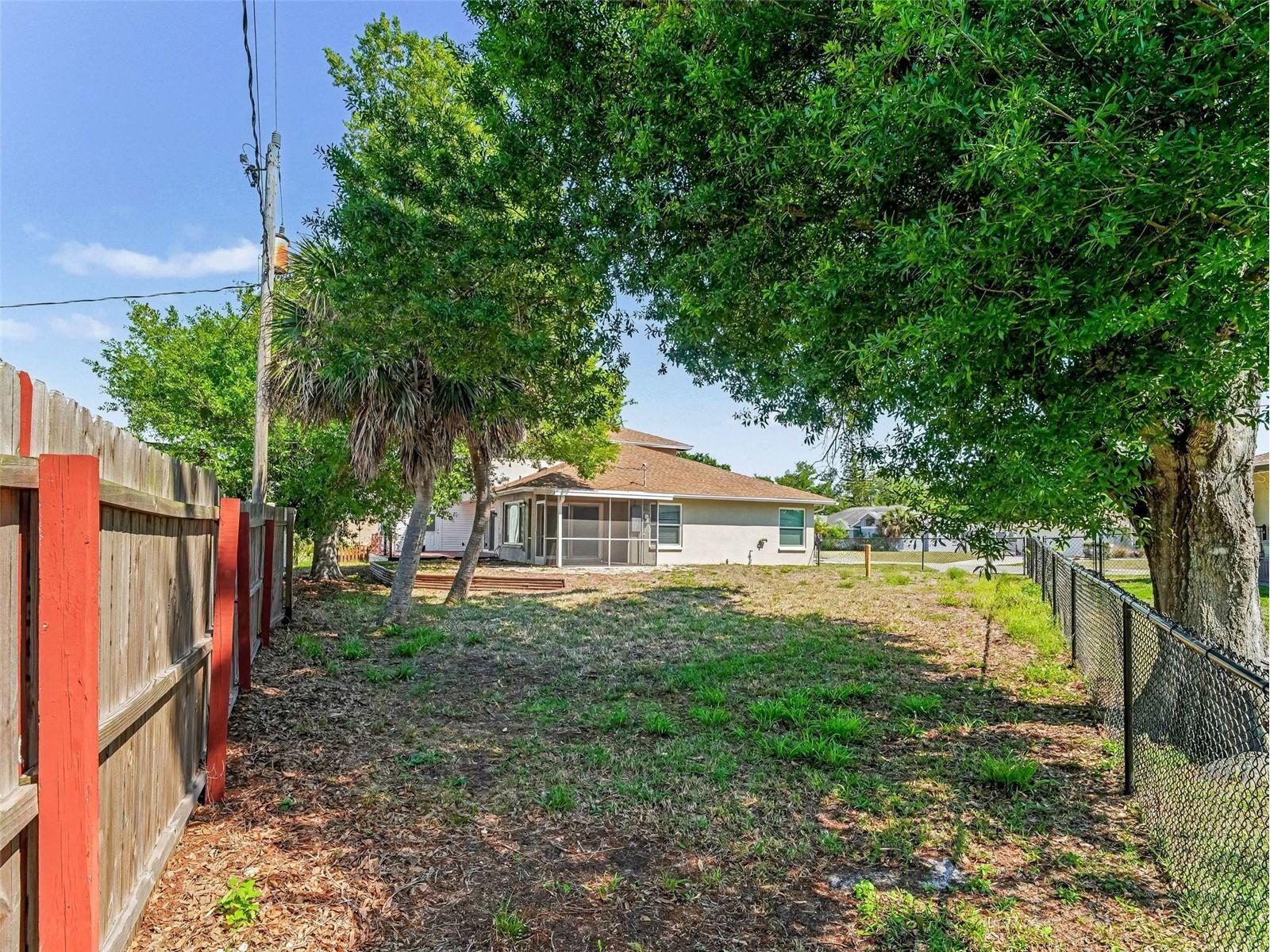 822 Diane Circle Englewood FL 34223 TB8494512 image36
