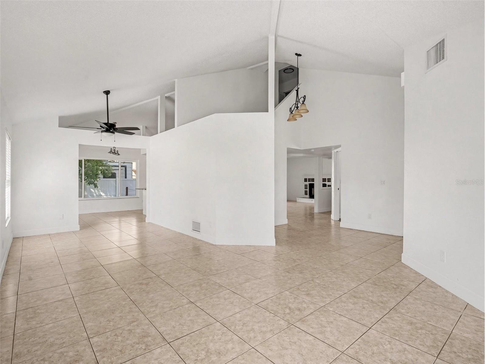 822 Diane Circle Englewood FL 34223 TB8494512 image6