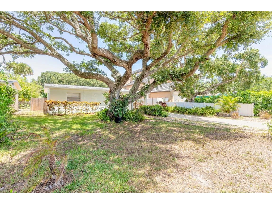 822 E 12th Avenue New Smyrna Beach FL 32169 NS1086213 image19