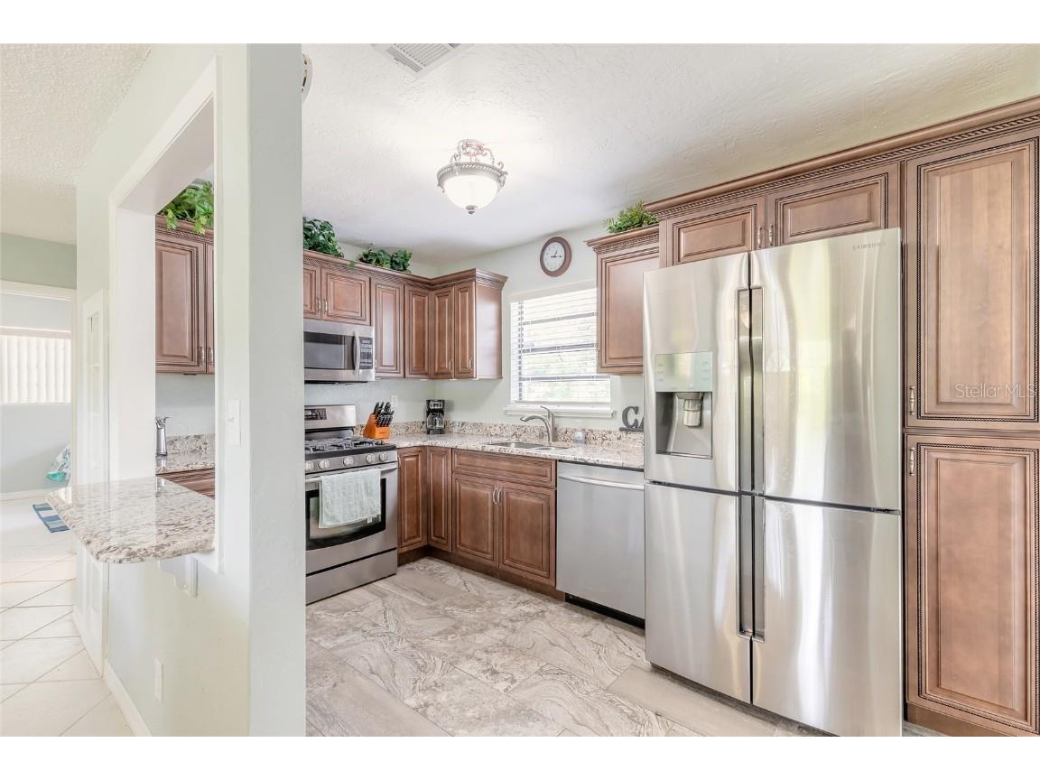 822 E 12th Avenue New Smyrna Beach FL 32169 NS1086213 image4