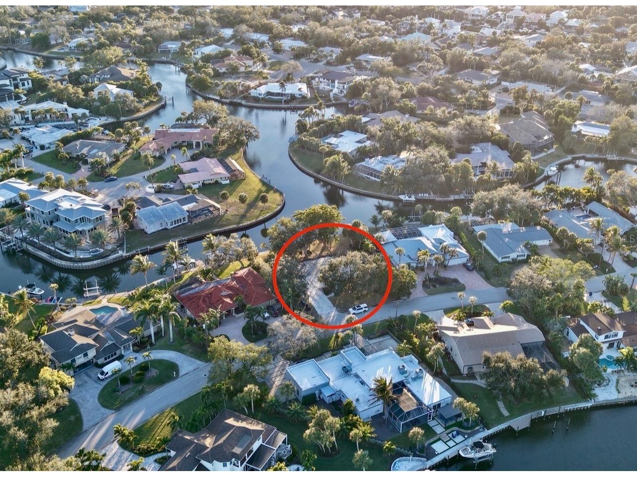 822 Paradise Way Sarasota FL 34242 A4688817 image9