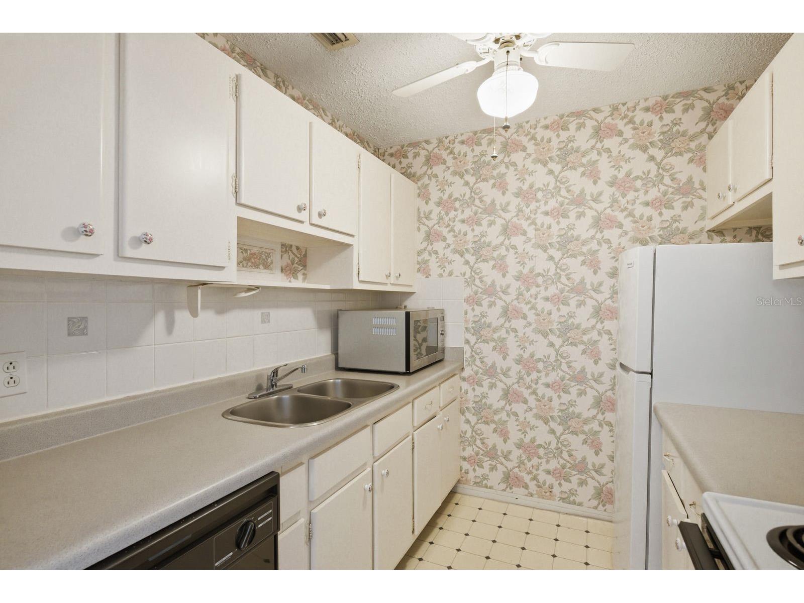 8220 112th Street #208 Seminole FL 33772 TB8496035 image10