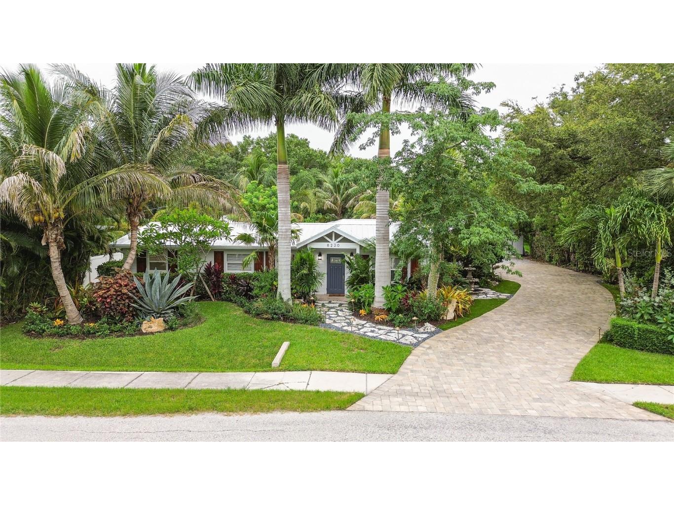 8220 29th Street E Ellenton FL 34222 A4617295 image1