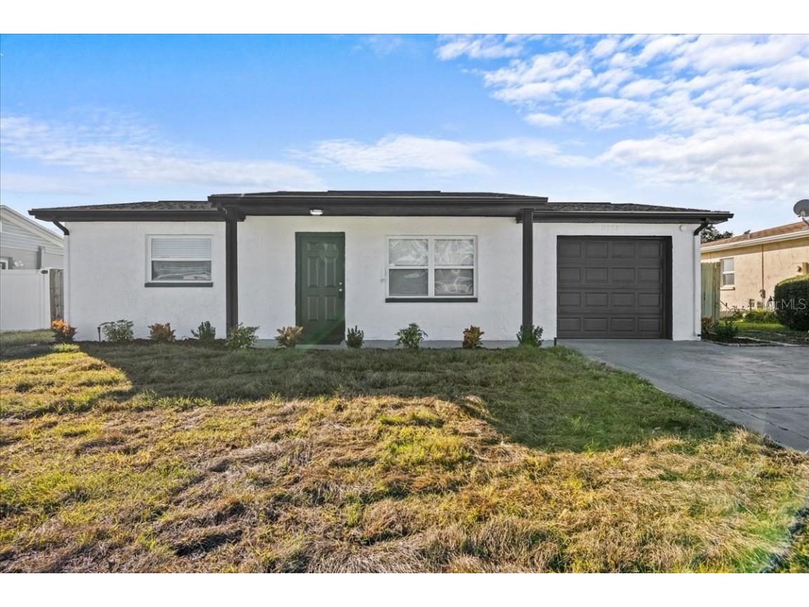 8220 Penwood Drive Port Richey FL 34668 T3494515 image1