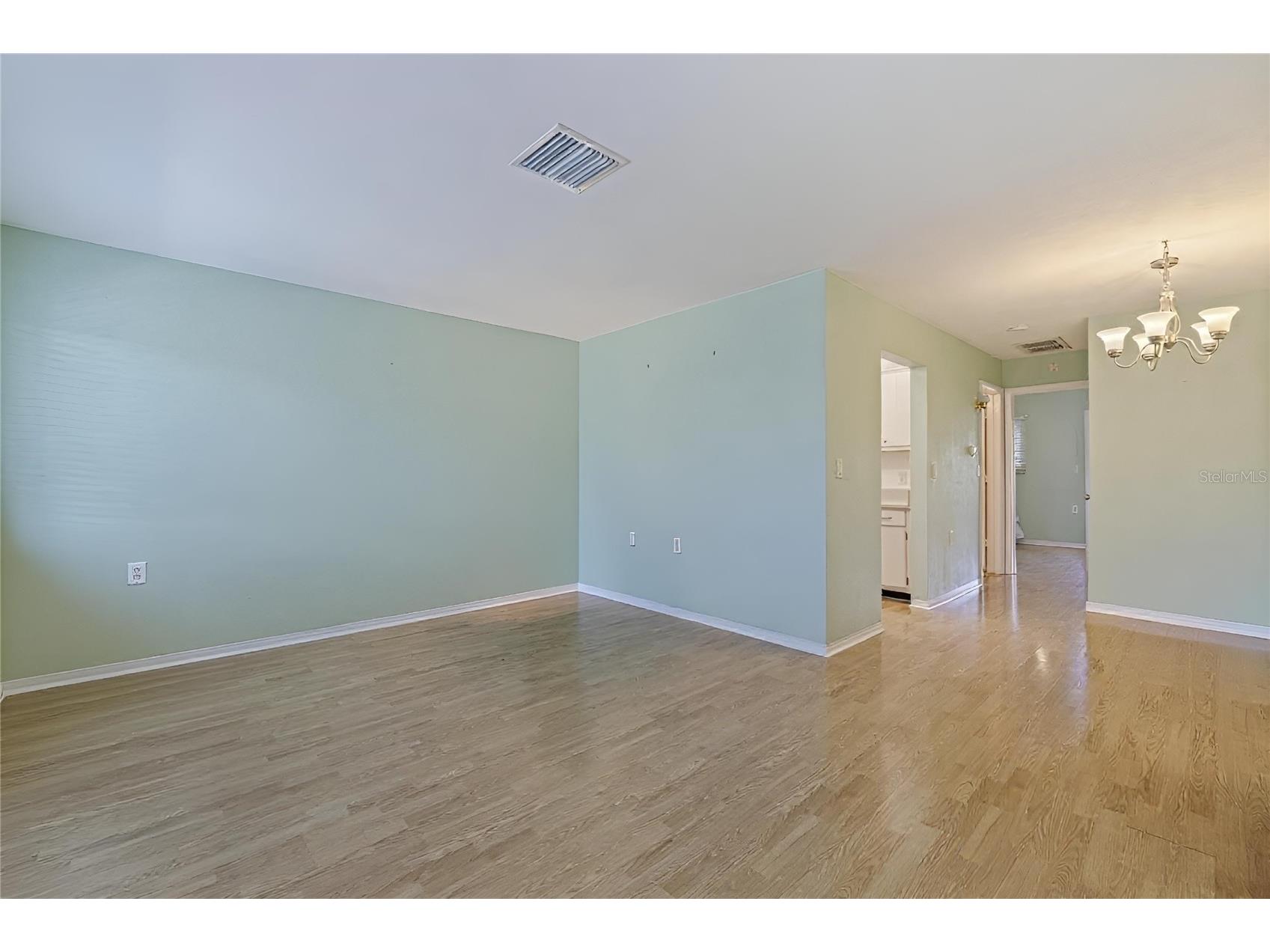 8221 112th Street #203 Seminole FL 33772 TB8472034 image9
