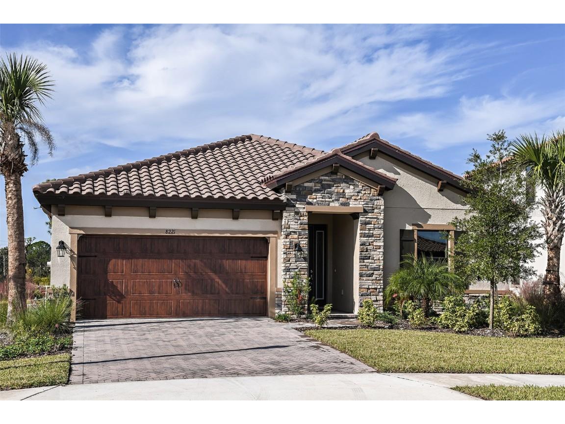 8221 Carrhill Place Parrish FL 34219 T3401799 image1