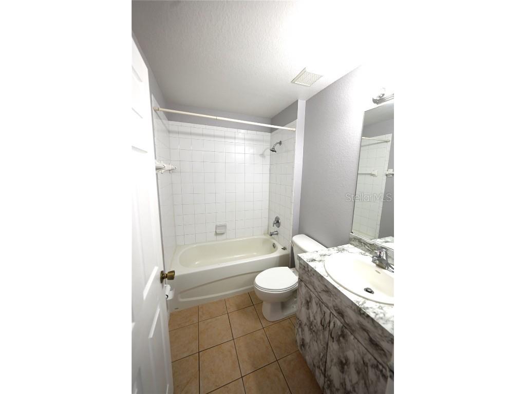 8221 Larrimore Avenue North Port FL 34291 C7517859 image15