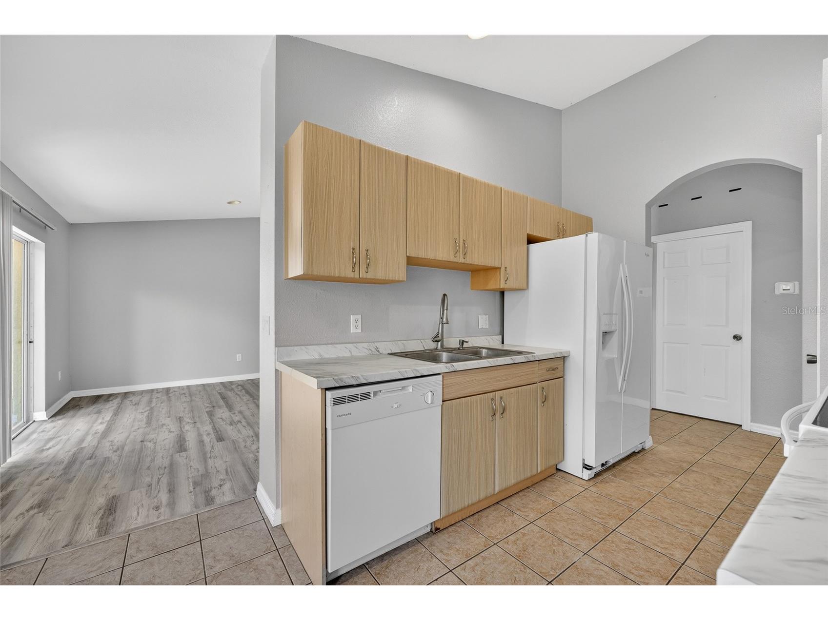 8221 Larrimore Avenue North Port FL 34291 C7526376 image11